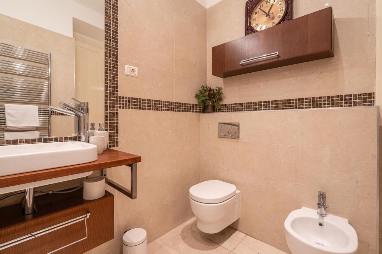 Breathless View Parliament 2 Luxury Suites With Terrace Free Parking Reservation Needed Βουδαπέστη Εξωτερικό φωτογραφία