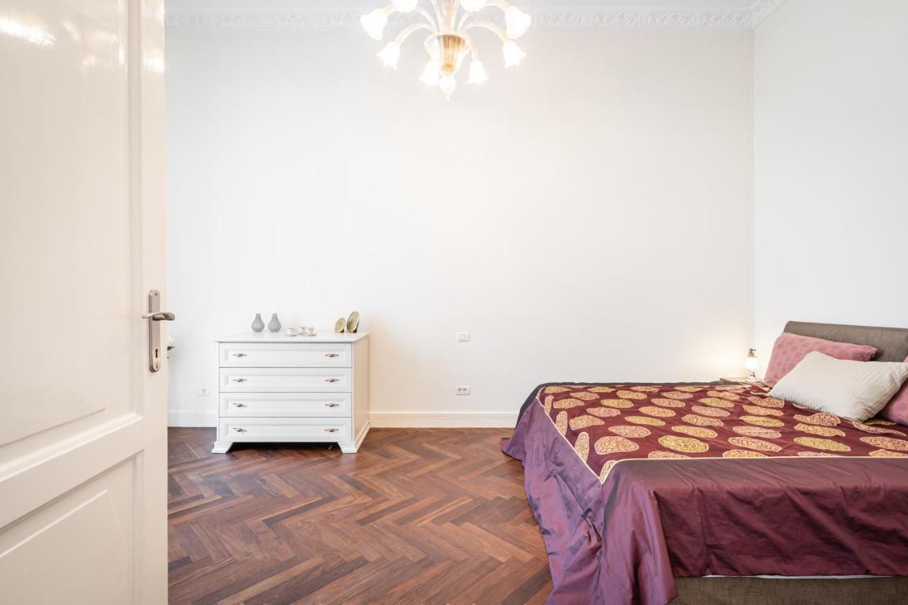 Breathless View Parliament 2 Luxury Suites With Terrace Free Parking Reservation Needed Βουδαπέστη Εξωτερικό φωτογραφία